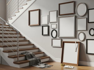Ghid Complet 2026: Cum Alegi Tablouri pentru Decorul Scărilor Interioare?